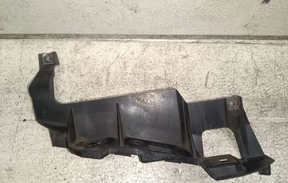 BMW 5 E39 Headlight/headlamp mounting bracket 15372300
