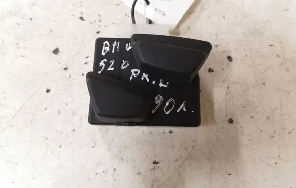 BMW 5 E60 E61 Seat control switch 695852601 834776901 88170002