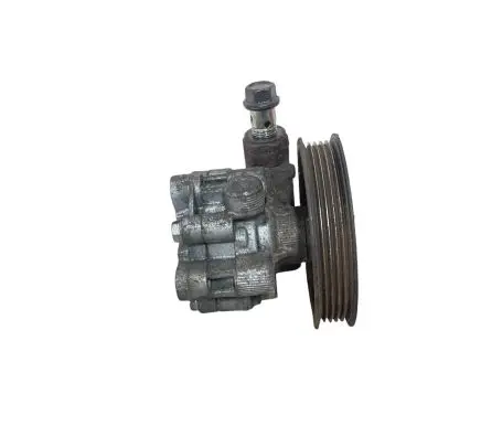 Toyota Avensis Verso Power steering pump