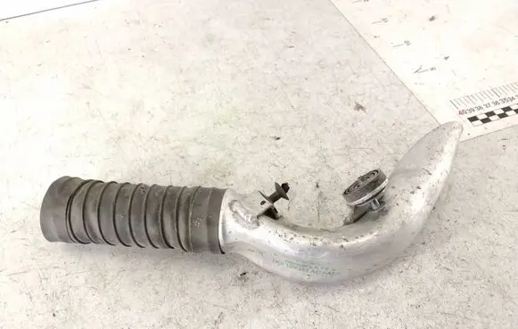 Volkswagen Golf VI Intercooler hose/pipe 1K0129565AC