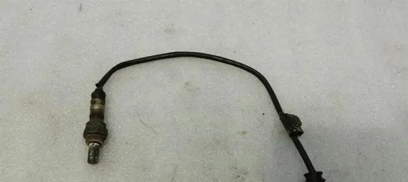 BMW 1 E81 E87 Lambda probe sensor 7530285