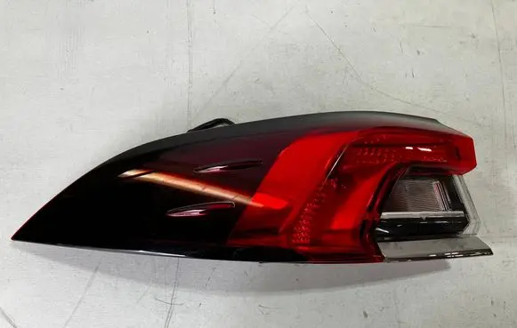 Rear/tail lights