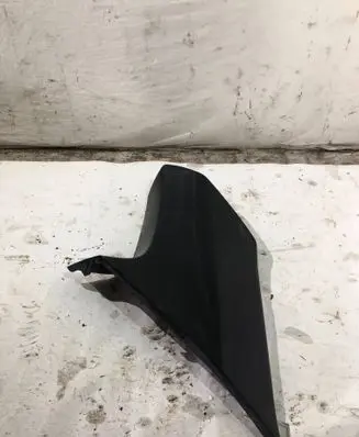 BMW X5 E70 (B) pillar trim (top) 7141498 10834110