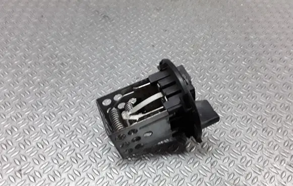 Mazda 323 F Heater blower motor/fan resistor