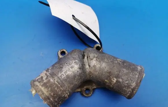 Mercedes-Benz S W126 Engine coolant pipe/hose 1172010103