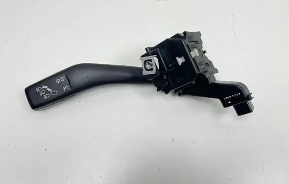 Volkswagen Tiguan Indicator stalk 1K0953513E