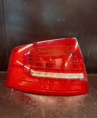 Audi A8 S8 D3 4E Rear/tail lights 4E0945095H 375001