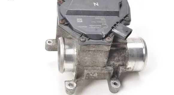 Opel Combo D EGR valve 55260127