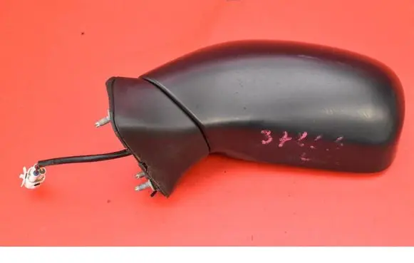 Front door electric wing mirror