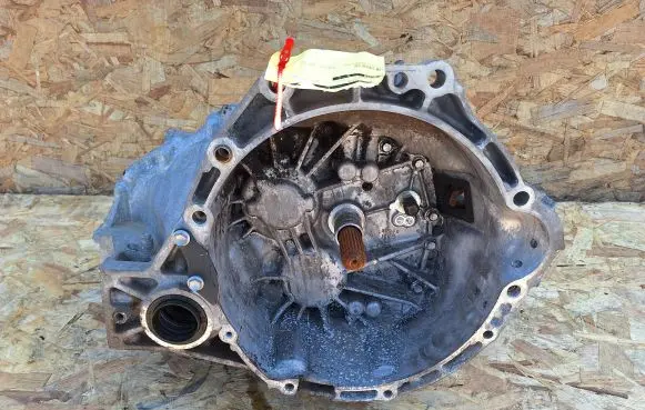 Toyota Auris E180 Manual 5 speed gearbox