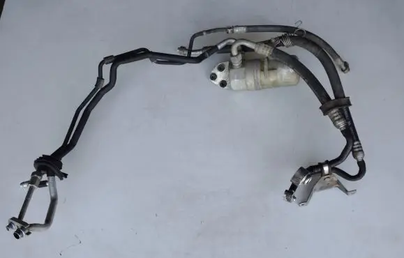 Audi A4 S4 B5 8D Air conditioning (A/C) pipe/hose 8D0820193 8D0260704N