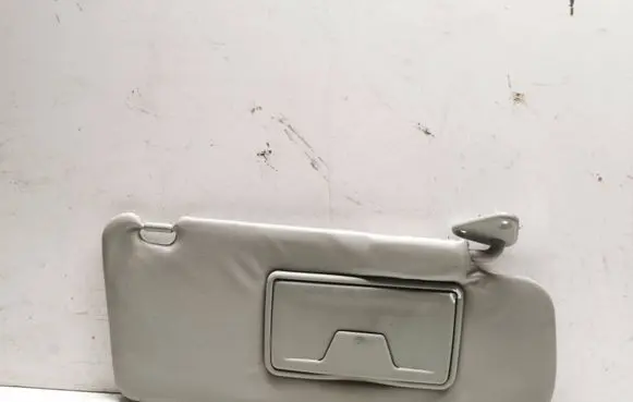 Mitsubishi Outlander Sun visor
