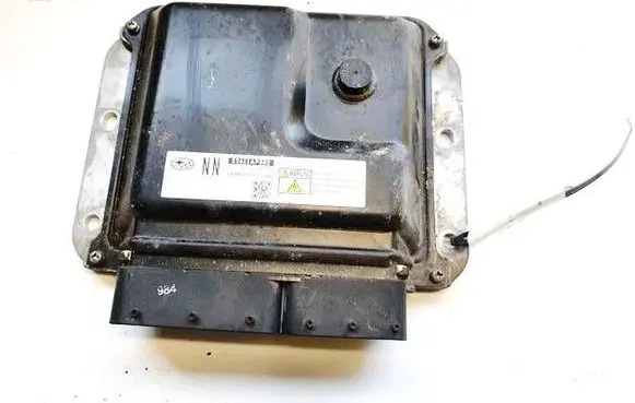 Subaru Outback Engine control unit/module 22611AP842 2758009844