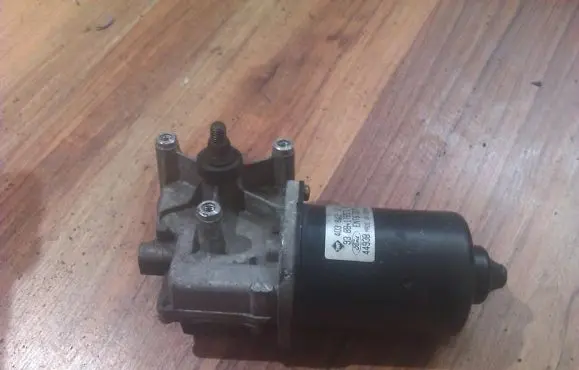 Ford Mondeo MK I Wiper motor 93BB17B571AC