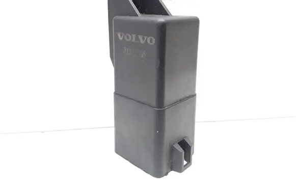 Volvo S80 Glow plug pre-heat relay 0281003047 31342686