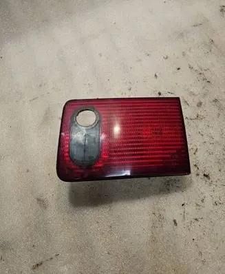 Audi A8 S8 D2 4D Tailgate rear/tail lights 4D0945094E 29280204