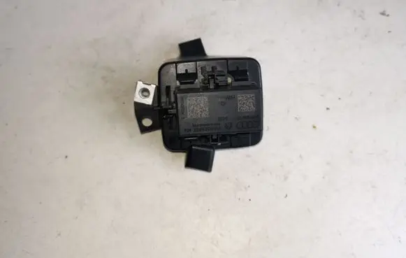 Keyless (KESSY) go control unit/module