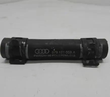 Audi A8 S8 D4 4H Engine coolant pipe/hose 079121059A
