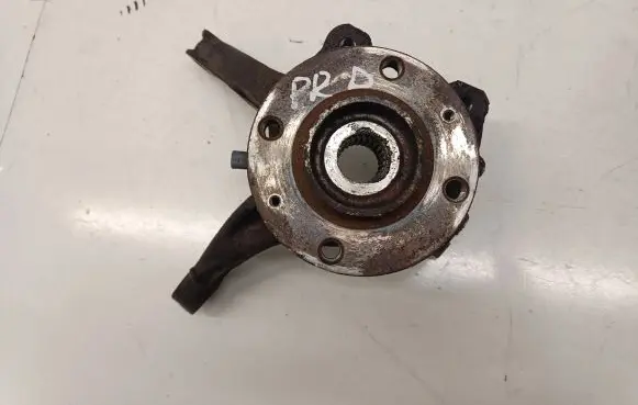 Peugeot 2008 II Front wheel hub 