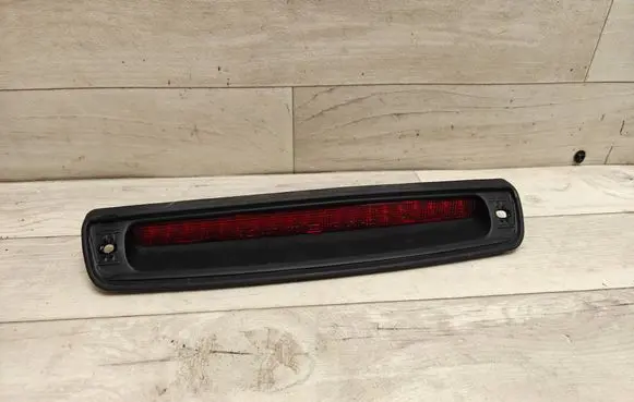 Hyundai Tucson JM Third/center stoplight 927002E00