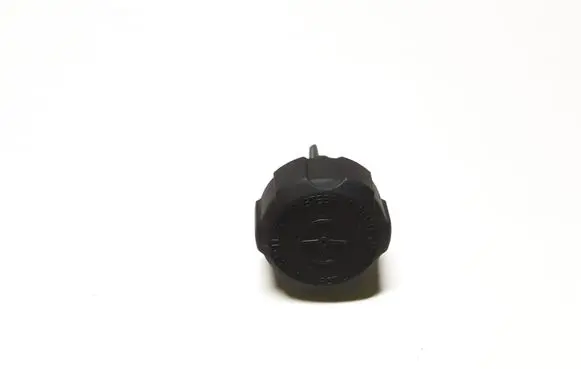 Volvo XC90 Power steering tank cap 30680253