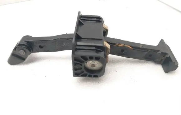 BMW 5 F10 F11 Front door check strap stopper 7182005