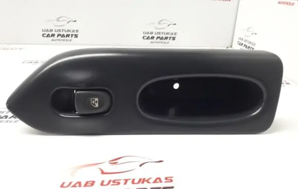 Renault Laguna I Electric window control switch 7701699605 03392082400
