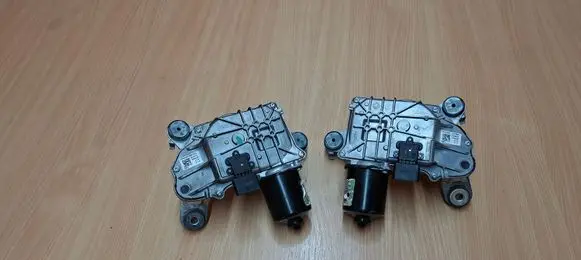 Citroen DS5 Wiper motor 9686934280 9686934580
