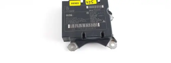 Chrysler Town & Country V Airbag control unit/module 68105432AF P68105432AF 5WY89350