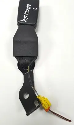 Mercedes-Benz E W212 Seat belt trim A2128600469