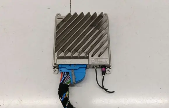 Mercedes-Benz EQE v295 Sound amplifier A0009007339