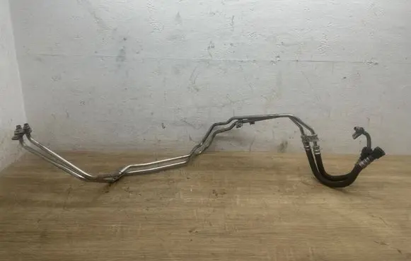 Porsche Macan (95B) Oil cooling pipe 95B317826