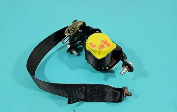 KIA Sorento Rear seatbelt 89870-C5000 IMPRK1504378