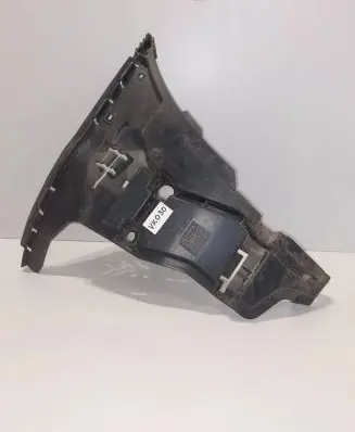 Volvo V70 Front bumper mounting bracket 08693181