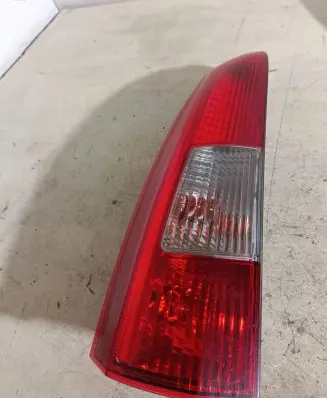 Volvo V70 Rear/tail lights 9154493 152843