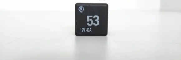 Volkswagen Golf III Other relay 141951253B