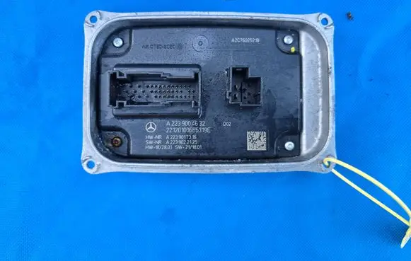 Mercedes-Benz S W223 LED ballast control module A2239004632