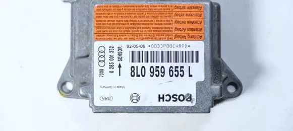 Audi A3 S3 8L Airbag control unit/module 8L0959655L
