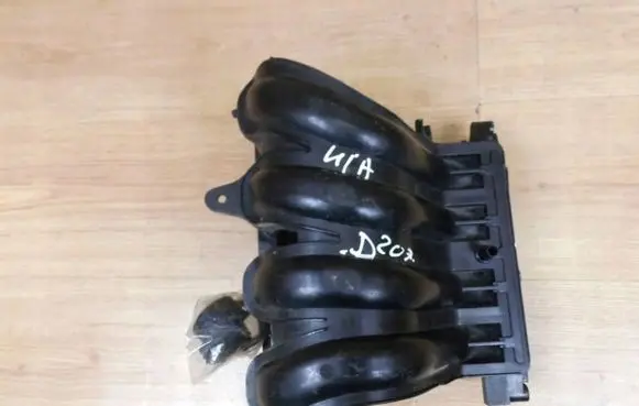 Nissan Micra Intake manifold 14001AX10A