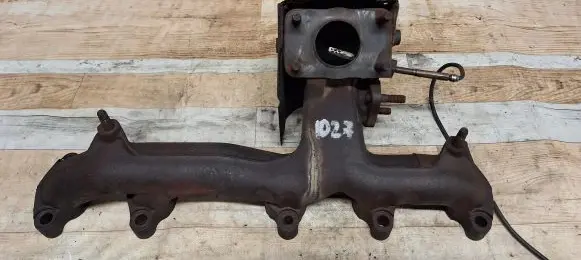 Volkswagen Crafter Exhaust manifold 076253033