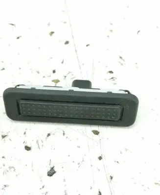 Tailgate opening switch