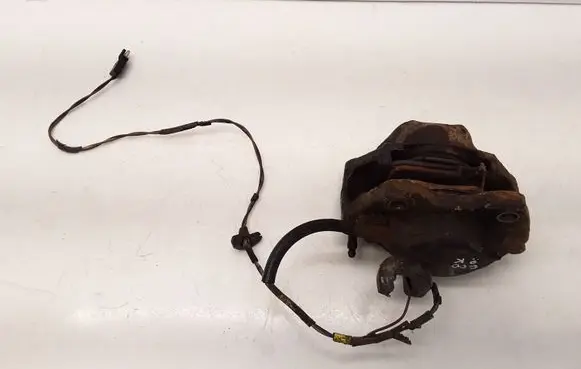 Mercedes-Benz W123 Front brake caliper