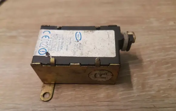Lexus IS 200-300 Immobilizer control unit/module 627708000 8978353021