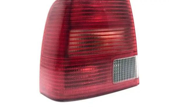 Volkswagen PASSAT B5 Rear/tail lights 3B5945095F
