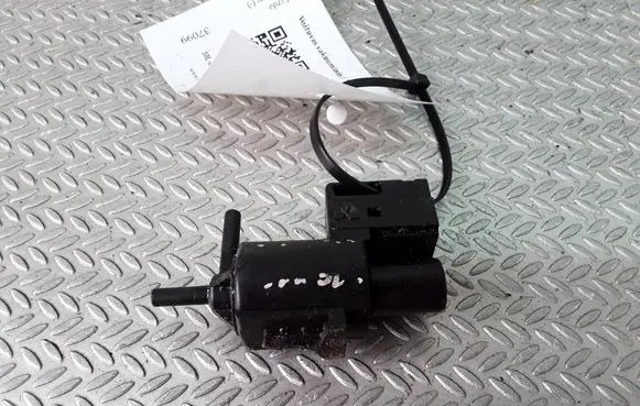 Mazda Premacy Vacuum valve 