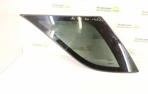 Mercedes-Benz ML W164 Rear side window 1646700011 A1646700011
