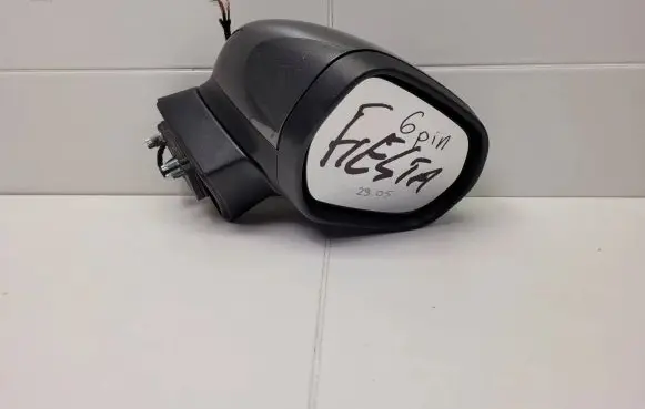 Front door electric wing mirror