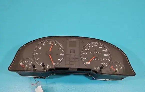 Speedometer (instrument cluster)