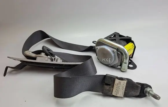 Mazda 6 Front seatbelt 0431093 C9ST077