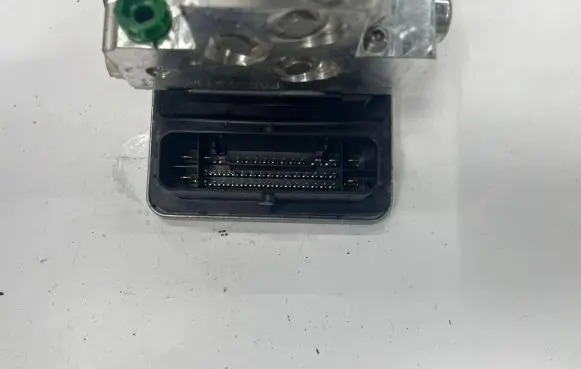 Mercedes-Benz GLE W167 ABS Pump A1679009717 A012W925